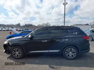 2016 Mitsubishi Outlander SE with VIN JA4AD3A39GZ003885, listed as a IAAI auction lot 41869646 with 193,320 mi miles and . Bid and sale history available at DreamBid. Image 14.