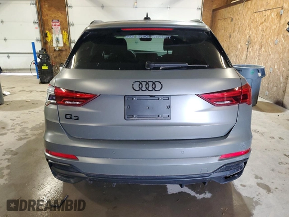 2022 Audi Q3 S line Premium Plus z VIN WA1EEDF37N1003974, wystawiony jako Copart lot #58657685 z przebiegiem 47 512 mil mil oraz Szkoda całkowita • Salvage title. Historia ofert i sprzedaży dostępna na DreamBid. Obrazek 6.