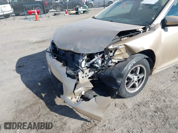 2012 Toyota Camry L z VIN 4T1BF1FK3CU007863, wystawiony jako IAAI lot #41340131 z przebiegiem 163 333 mil mil oraz . Historia ofert i sprzedaży dostępna na DreamBid. Obrazek 6.