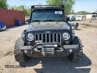 2017 Jeep Wrangler Unlimited Sahara with VIN 1C4BJWEG1HL541650, listed as a Copart auction lot 54393255 with 184,323 mi miles and Clean title. Bid and sale history available at DreamBid. Image 5.
