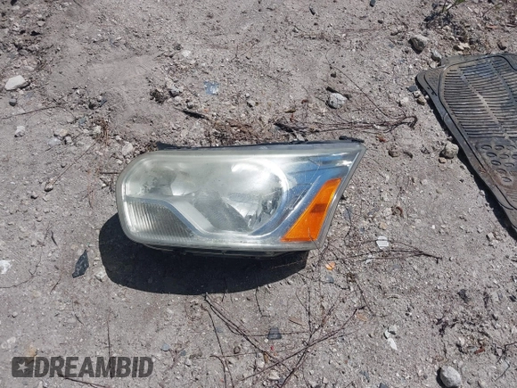 2017 Ford Transit XL z VIN 1FBZX2ZM5HKA20642, wystawiony jako IAAI lot #41835260 z przebiegiem Nie podano mil oraz . Historia ofert i sprzedaży dostępna na DreamBid. Obrazek 12.