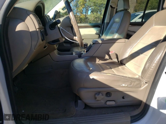 2002 Ford Explorer Eddie Bauer z VIN 1FMZU74E72UC36131, wystawiony jako Copart lot #80281404 z przebiegiem 195 882 mil mil oraz Szkoda całkowita • Salvage title. Historia ofert i sprzedaży dostępna na DreamBid. Obrazek 7.