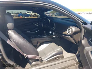 2016 Chevrolet Camaro 1SS with VIN 1G1FE1R74G0150052, listed as a IAAI auction lot 41966828 with 47,060 mi miles. Bid and sale history available at carsss.com. Image 5.