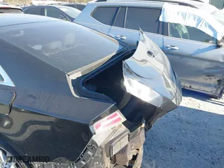 2016 Lincoln MKZ with VIN 3LN6L2G97GR624238, listed as a IAAI auction lot 41642853 with 205,832 mi miles. Bid and sale history available at carsss.com. Image 14.
