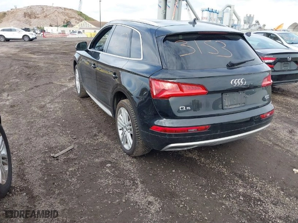2018 Audi Q5 Prestige with VIN WA1CNAFY0J2020976, listed as a IAAI auction lot 40413153 with 32,294 mi miles. Bid and sale history available at carsss.com. Image 3.