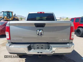 2024 Ram 2500 Big Horn with VIN 3C6UR5DL5RG100751, listed as a IAAI auction lot 42581273 with 15,353 mi miles and . Bid and sale history available at DreamBid. Image 16.