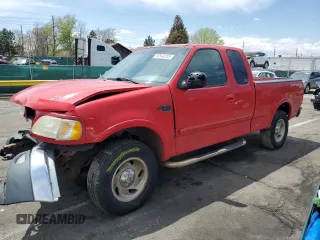 2001 Ford F-150 XL z VIN 1FTRX18L01NA40686, wystawiony jako Copart lot #56544205 z przebiegiem Nie podano mil oraz Szkoda całkowita • Salvage title. Historia ofert i sprzedaży dostępna na DreamBid. Obrazek 1.