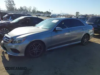 2014 Mercedes-Benz E 350 Sport with VIN WDDHF5KB1EA979547, listed as a IAAI auction lot 42000619 with 128,104 mi miles and . Bid and sale history available at carsss.com. Image 14.