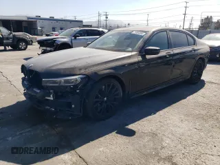 2022 BMW 7 Series 750i xDrive with VIN WBA7U2C08NCJ27706, listed as a Copart auction lot 71059354 with 33,005 mi miles and Salvage Title. Bid and sale history available at carsss.com. Image 1.