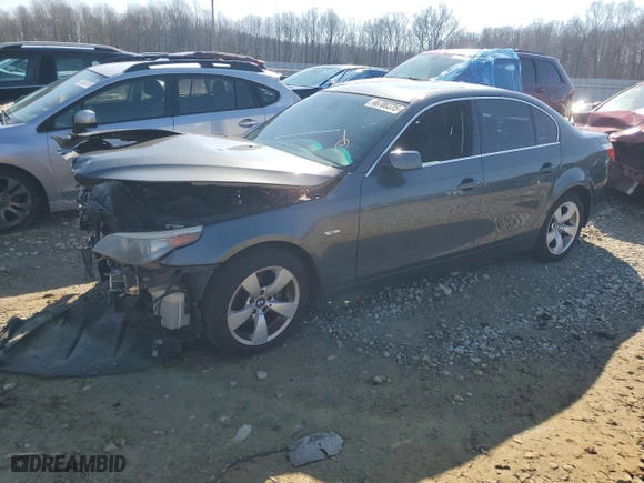 2005 BMW 5 Series 530i with VIN WBANA73515B814704, listed as a Copart auction lot 46700335 with 105,299 mi miles and Salvage Title. Bid and sale history available at carsss.com. Image 1.