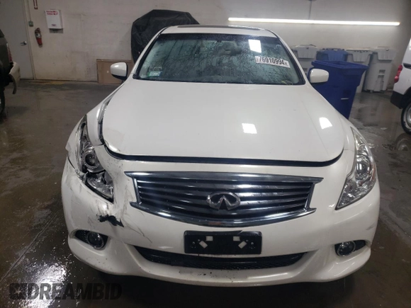 2015 Infiniti Q40 with VIN JN1CV6AP4FM580404, listed as a Copart auction lot 76910994 with 52,361 mi miles and Salvage Title. Bid and sale history available at carsss.com. Image 5.