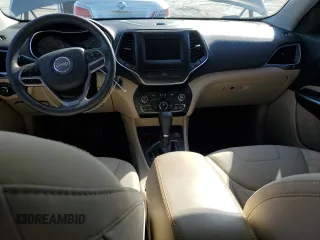 2019 Jeep Cherokee Latitude with VIN 1C4PJLCX8KD110683, listed as a Copart auction lot 51902075 with 115,791 mi miles and Salvage title. Bid and sale history available at DreamBid. Image 8.