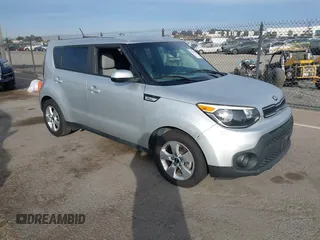 2018 Kia Soul with VIN KNDJN2A29J7542336, listed as a IAAI auction lot 41197436 with 134,524 mi miles. Bid and sale history available at carsss.com. Image 1.