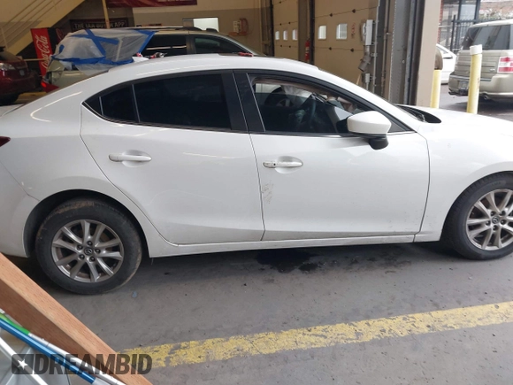 2014 Mazda 3 i Grand Touring with VIN JM1BM1W71E1202029, listed as a IAAI auction lot 41579181 with Not Provided miles and . Bid and sale history available at carsss.com. Image 13.