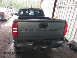 2022 Chevrolet Colorado 4WD LT z VIN 1GCHTCEN3N1223487, wystawiony jako IAAI lot #42404173 z przebiegiem 19 921 mil mil oraz . Historia ofert i sprzedaży dostępna na DreamBid. Obrazek 16.