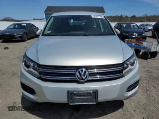 2012 Volkswagen Tiguan S with VIN WVGBV7AX6CW599465, listed as a Copart auction lot 54401705 with 107,434 mi miles and Clean Title. Bid and sale history available at DreamBid. Image 5.