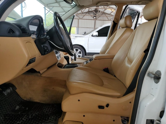 1998 Mercedes-Benz M-Class with VIN 4JGAB54E2WA037776, listed as a Copart auction lot 50512264 with 218,376 mi miles and Clean Title. Bid and sale history available at carsss.com. Image 7.