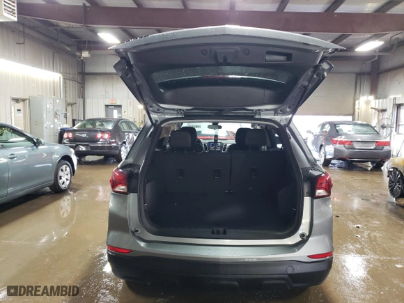 2024 Chevrolet Equinox LS with VIN 3GNAXHEG7RL365299, listed as a Copart auction lot 46737645 with 5,136 mi miles and Salvage Title. Bid and sale history available at carsss.com. Image 6.