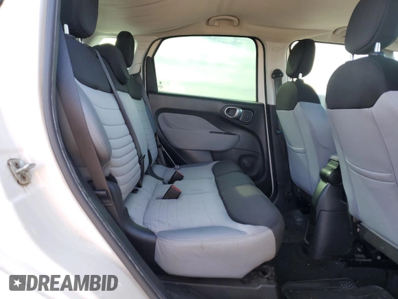 2014 FIAT 500L Easy with VIN ZFBCFABH4EZ023842, listed as a Copart auction lot 42232865 with 122,287 mi miles and Clean Title. Bid and sale history available at carsss.com. Image 11.