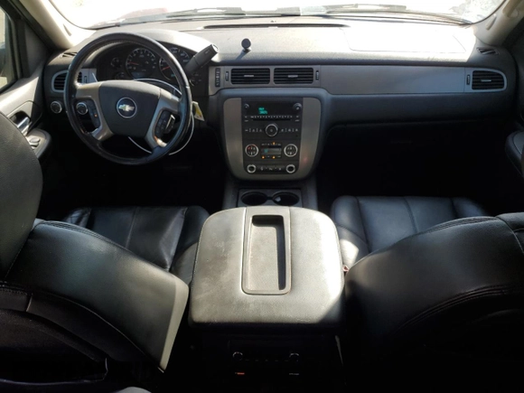 2008 Chevrolet Avalanche LTZ with VIN 3GNFK12398G141598, listed as a Copart auction lot 74060954 with 191,602 mi miles and Salvage Title. Bid and sale history available at carsss.com. Image 8.