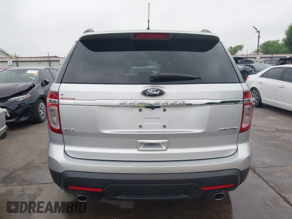 2014 Ford Explorer XLT with VIN 1FM5K7D88EGC22692, listed as a IAAI auction lot 41945588 with 84,129 mi miles. Bid and sale history available at carsss.com. Image 15.