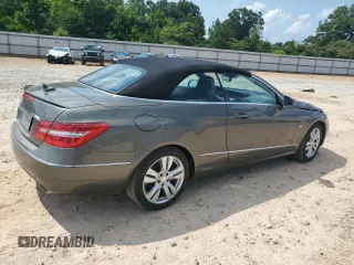 2012 Mercedes-Benz E 350 with VIN WDDKK5KF4CF148130, listed as a Copart auction lot 60140815 with 86,895 mi miles and Salvage title. Bid and sale history available at DreamBid. Image 3.