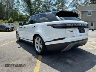 2018 Land Rover Range Rover Velar S z VIN SALYB2RV3JA746101, wystawiony jako Copart lot #64204745 z przebiegiem 69 220 mil mil oraz Czysty tytuł • Clean title. Historia ofert i sprzedaży dostępna na DreamBid. Obrazek 2.
