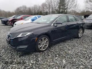 2014 Lincoln MKZ with VIN 3LN6L2G93ER800263, listed as a Copart auction lot 52548755 with 189,447 mi miles and Clean Title. Bid and sale history available at carsss.com. Image 1.