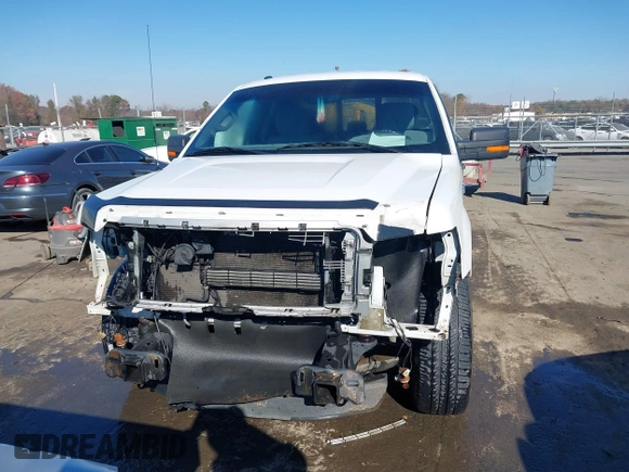 2014 Ford F-150 XL with VIN 1FTEX1CM3EFB94081, listed as a IAAI auction lot 40991423 with 190,785 mi miles. Bid and sale history available at carsss.com. Image 12.