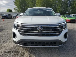 2025 Volkswagen Atlas SE with VIN 1V2WR2CA0SC505701, listed as a Copart auction lot 58421425 with 16,211 mi miles and Clean title. Bid and sale history available at DreamBid. Image 5.