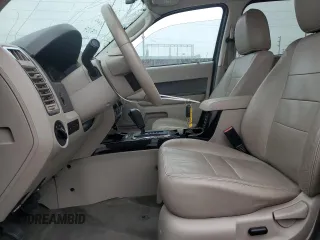 2011 Ford Escape Hybrid с VIN 1FMCU4K36BKB25314, выставлен на аукционе Copart как лот 60863695 с пробегом 165 013 миль миль и Списание • Salvage title. История ставок и продаж доступна на DreamBid. Изображение 7.
