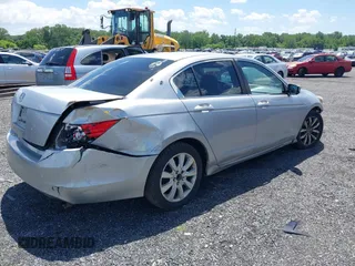 2008 Honda Accord LX z VIN 1HGCP26378A120407, wystawiony jako IAAI lot #39600380 z przebiegiem 208 488 mil mil oraz . Historia ofert i sprzedaży dostępna na DreamBid. Obrazek 4.