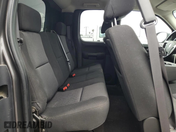 2010 Chevrolet Silverado 1500 LS with VIN 1GCSCREA3AZ120409, listed as a Copart auction lot 52483405 with 121,074 mi miles and Salvage Title. Bid and sale history available at carsss.com. Image 10.