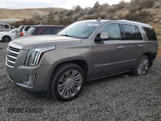 2017 Cadillac Escalade Platinum z VIN 1GYS4DKJ4HR187299, wystawiony jako Copart lot #79689394 z przebiegiem 109 810 mil mil oraz Szkoda całkowita • Salvage title. Historia ofert i sprzedaży dostępna na DreamBid. Obrazek 1.