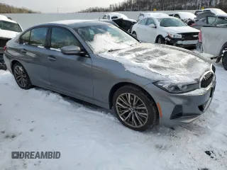 2023 BMW 3 Series 330i xDrive with VIN 3MW89FF04P8D24049, listed as a Copart auction lot 89016375 with 14,749 mi miles and Salvage Title. Bid and sale history available at carsss.com. Image 4.