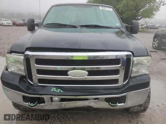 2006 Ford F-250 XL with VIN 1FTSW21526EC43480, listed as a Copart auction lot 59301715 with 149,624 mi miles and Salvage title. Bid and sale history available at DreamBid. Image 5.