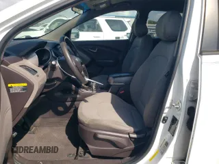 2015 Hyundai Tucson GLS with VIN KM8JT3AF2FU982417, listed as a Copart auction lot 54242845 with 174,911 mi miles and Salvage Title. Bid and sale history available at DreamBid. Image 7.