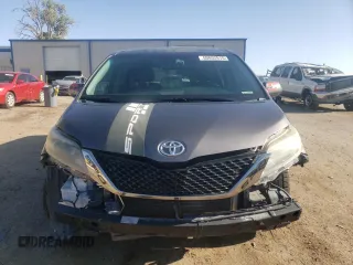 2016 Toyota Sienna SE with VIN 5TDXK3DC7GS696720, listed as a Copart auction lot 59052915 with 86,919 mi miles and Salvage title. Bid and sale history available at DreamBid. Image 5.