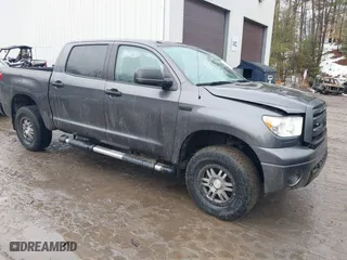 2013 Toyota Tundra 4WD Truck with VIN 5TFDY5F18DX309798, listed as a IAAI auction lot 41711578 with 123,642 mi miles. Bid and sale history available at carsss.com. Image 1.