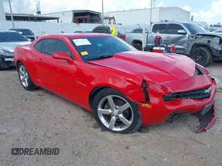 2013 Chevrolet Camaro LT with VIN 2G1FC1E34D9179951, listed as a IAAI auction lot 42571370 with 124,156 mi miles and . Bid and sale history available at DreamBid. Image 1.