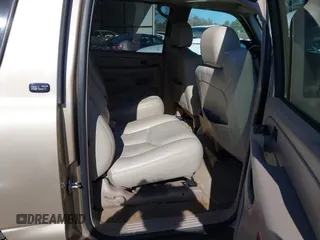 2005 GMC Yukon XL SLE with VIN 1GKEC16Z95R172186, listed as a IAAI auction lot 41659861 with 130,305 mi miles and . Bid and sale history available at DreamBid. Image 8.