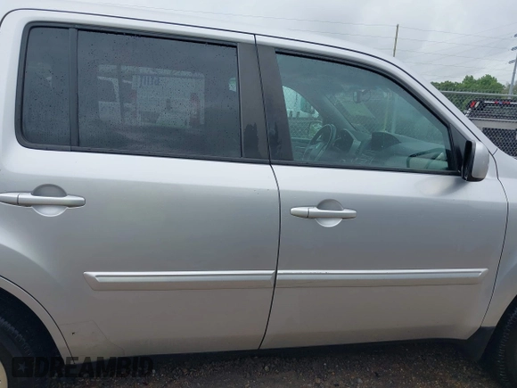 2014 Honda Pilot EX-L with VIN 5FNYF3H73EB011880, listed as a IAAI auction lot 42157396 with 73,881 mi miles and . Bid and sale history available at carsss.com. Image 14.