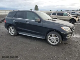 2015 Mercedes-Benz M-Class ML 250 BlueTEC with VIN 4JGDA0EB8FA471966, listed as a Copart auction lot 82403564 with 290,157 mi miles and Salvage Title. Bid and sale history available at carsss.com. Image 4.