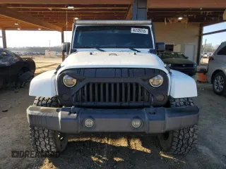 2014 Jeep Wrangler Unlimited Sahara with VIN 1C4BJWEG0EL305955, listed as a Copart auction lot 46539355 with 108,020 mi miles and Salvage Title. Bid and sale history available at carsss.com. Image 5.