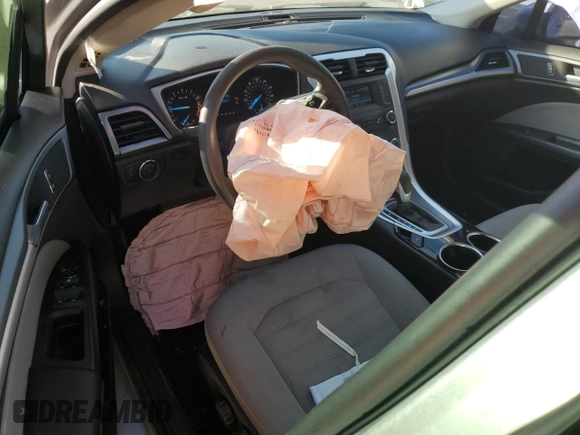 2013 Ford Fusion S with VIN 3FA6P0G71DR179184, listed as a Copart auction lot 88530235 with 184,702 mi miles and Salvage Title. Bid and sale history available at carsss.com. Image 8.