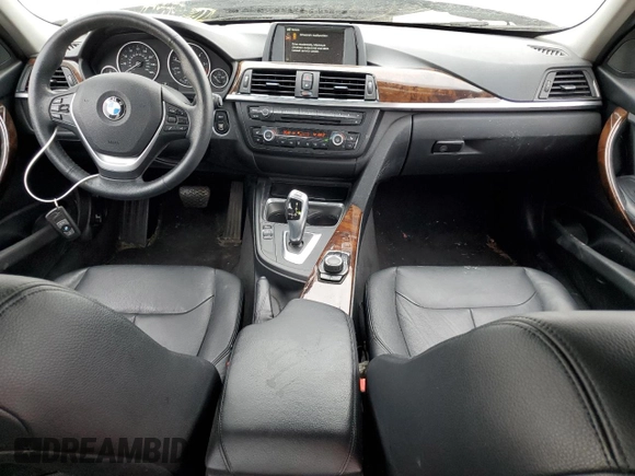 2014 BMW 3 Series 328d xDrive z VIN WBA3D5C5XEKX98120, wystawiony jako Copart lot #52377915 z przebiegiem 99 123 mil mil oraz Czysty tytuł • Clean title. Historia ofert i sprzedaży dostępna na DreamBid. Obrazek 8.