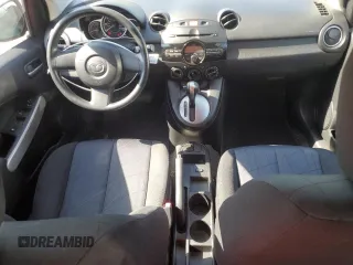 2011 Mazda 2 Sport with VIN JM1DE1HZ5B0128359, listed as a Copart auction lot 54351195 with 117,281 mi miles and Salvage Title. Bid and sale history available at carsss.com. Image 8.