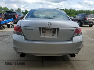 2010 Honda Accord EX z VIN 1HGCP3F72AA022805, wystawiony jako Copart lot #55482225 z przebiegiem 146 984 mil mil oraz Szkoda całkowita • Salvage title. Historia ofert i sprzedaży dostępna na DreamBid. Obrazek 6.