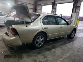 1998 Nissan Maxima GXE with VIN JN1CA21D3WT532196, listed as a Copart auction lot 43210915 with 277,946 mi miles and Salvage title. Bid and sale history available at DreamBid. Image 3.