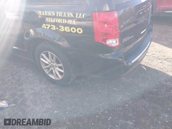 2014 Dodge Grand Caravan SXT with VIN 2C4RDGCG4ER337202, listed as a IAAI auction lot 40781755 with 258,524 mi miles and . Bid and sale history available at DreamBid. Image 6.